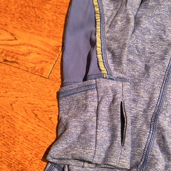 Lululemon half zip running top - Picture 3 of 7